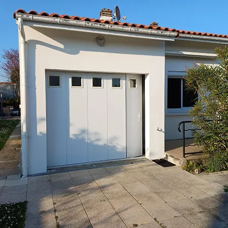 Au Calme Sur Jardin Guest house